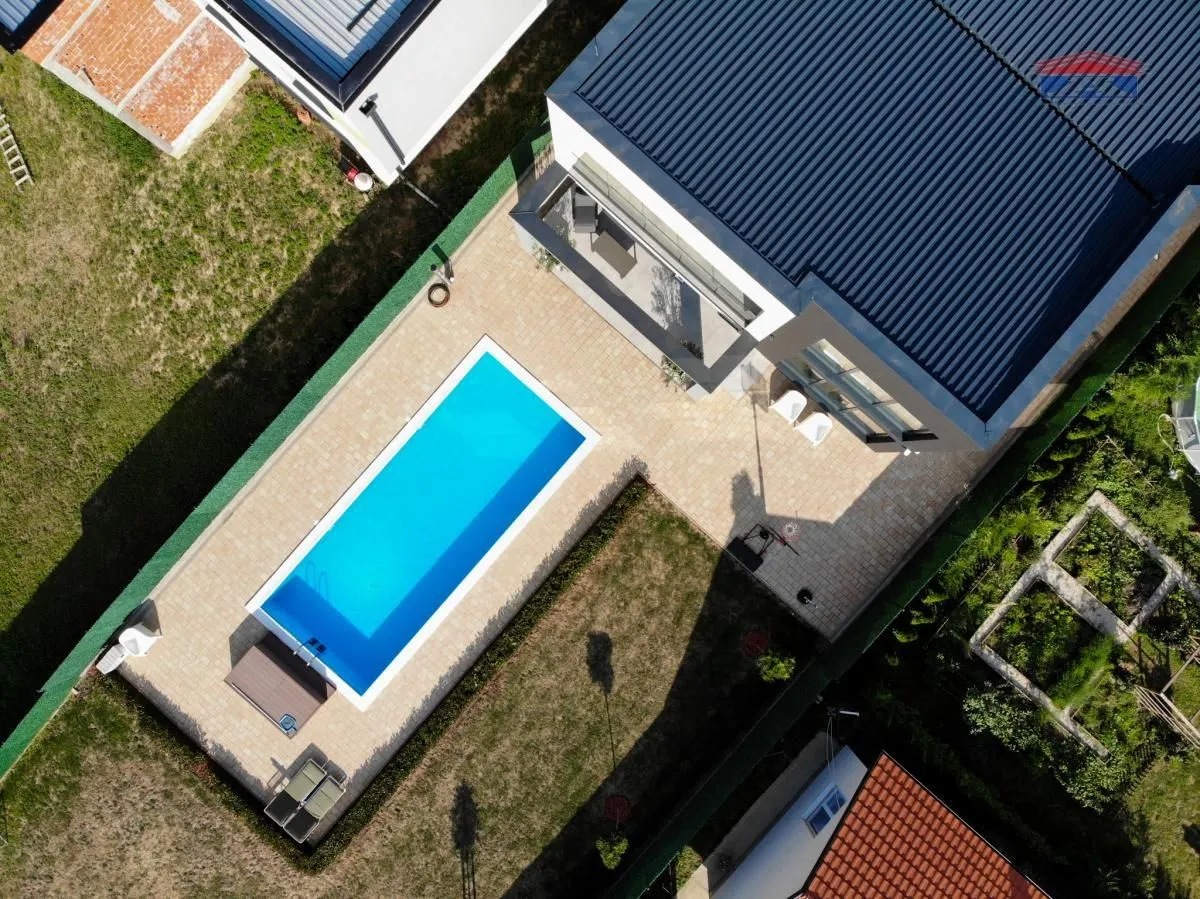 Sale, house, 360m², Petrovaradin, Novi Sad