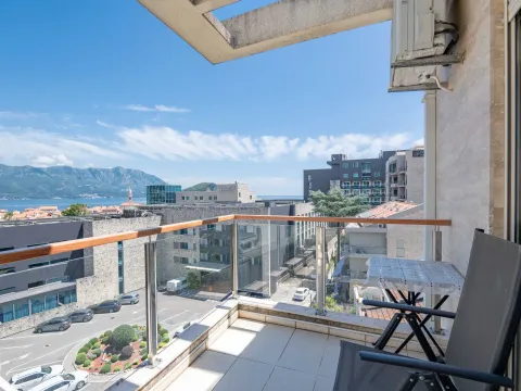 Prodaja, dvosoban stan, 75m², Gospoština, Budva