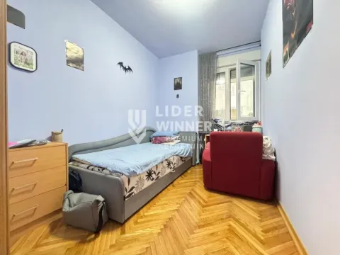 Prodaja, dvosoban stan, 84m², Kalenić Pijaca, Vračar Sve Podlokacije - image 7