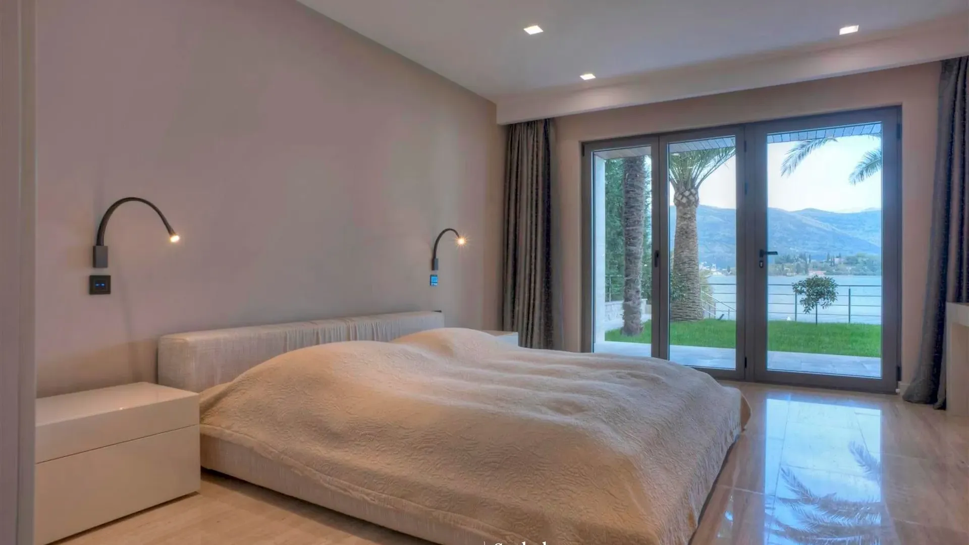 Prodaja, kuća, 1200m², Tivat, Crna Gora