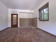 Rent, office space, 45m², Zagorič, Podgorica - image 1