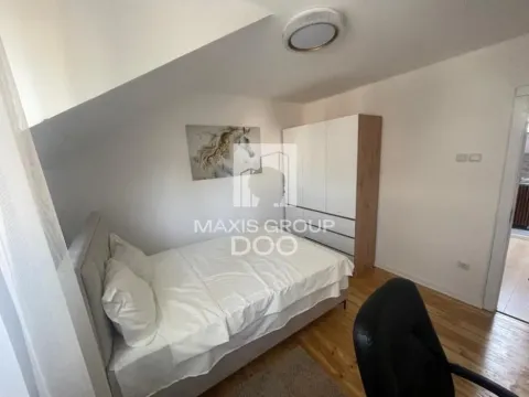 Izdavanje, jednosoban stan, 24m², Vračar Centar, Vračar Sve Podlokacije - image 9