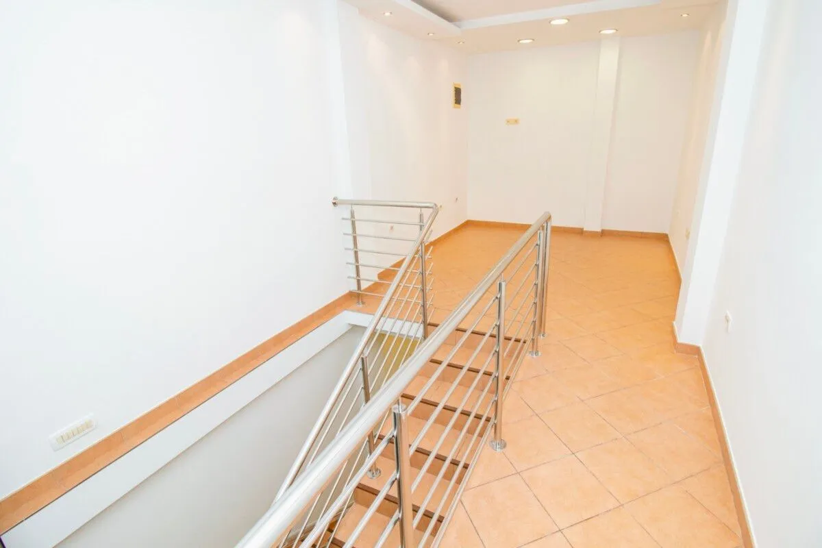 Rent, office space, 46m², Centar, Podgorica