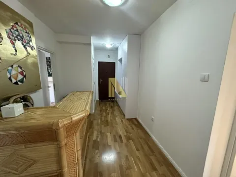 Izdavanje, trosoban stan, 65m², Kej, Novi Sad Sve Podlokacije - image 9