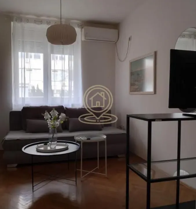 Rent, one bedroom apartment, 35m², Grbavica, Novi Sad Sve Podlokacije