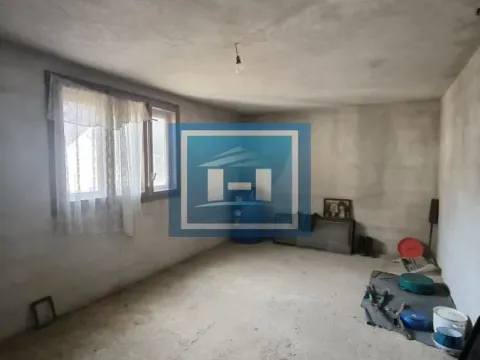 Sale, house, 1m², Zlatovo, Despotovac - image 12