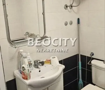 Izdavanje, dvosoban stan, 46m², Karaburma, Palilula Sve Podlokacije - image 5