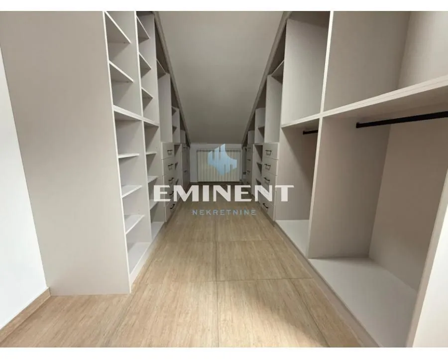 Rent, apartment, 126m², Zemun Sve Podlokacije, Beograd