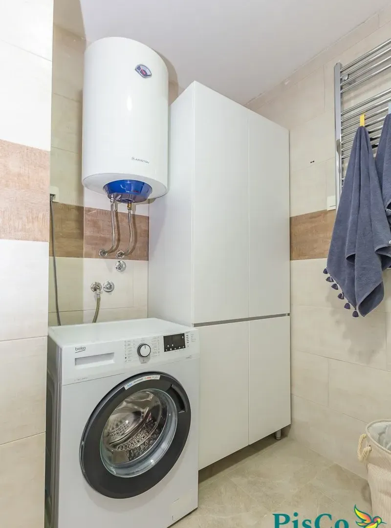 Prodaja, jednosoban stan, 57m², Tivat, Crna Gora