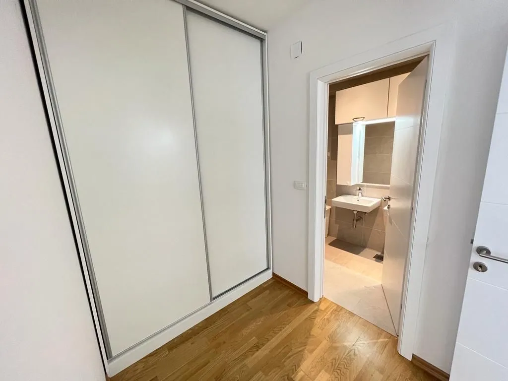 Sale, apartment, 94m², Bečići, Budva