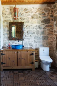 Prodaja, kuća, 322m², Pobrđe, Kotor - image 18