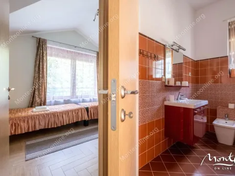 Sale, two bedroom apartment, 105m², Orahovac, Kotor - image 23