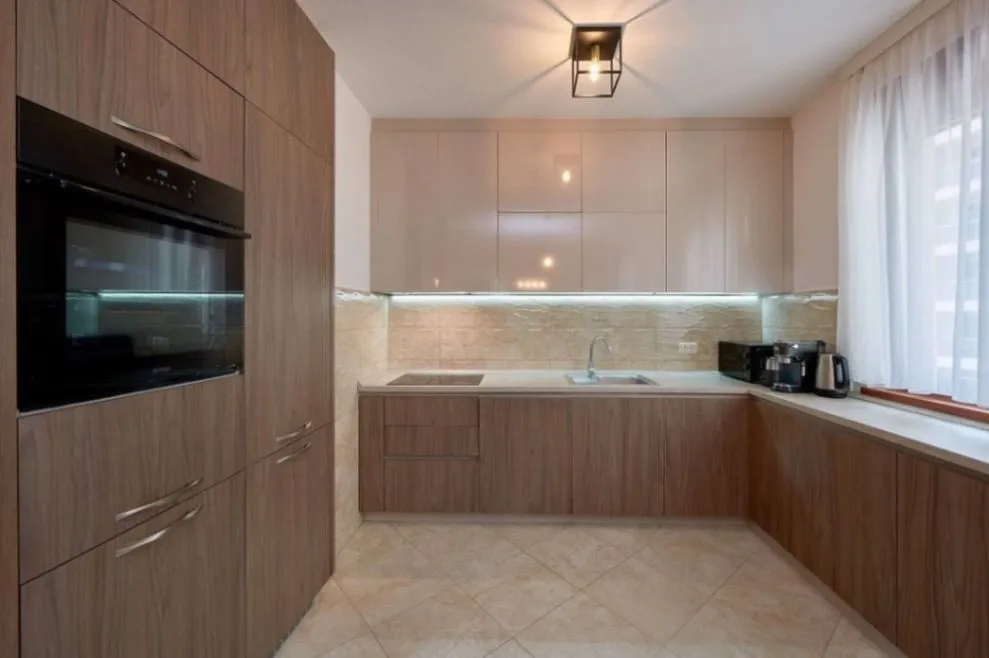 Prodaja, jednosoban stan, 68m², Bečići, Budva