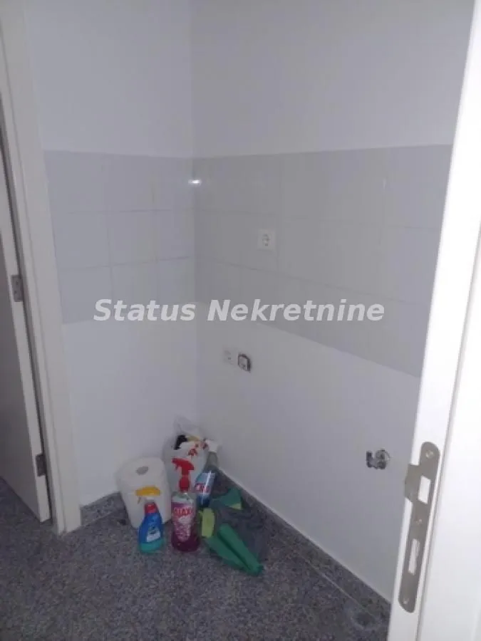 Sale, office space, 90m², Sajmište, Novi Sad