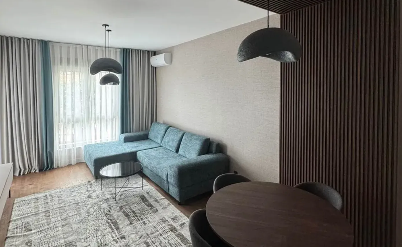 Izdavanje, jednosoban stan, 48m², Dumidran, Tivat