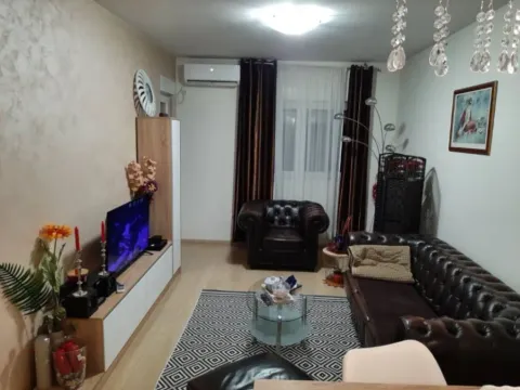 Izdavanje, jednosoban stan, 49m², City Kvart, Podgorica - image 7