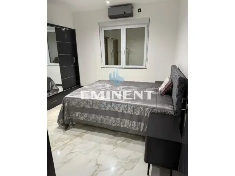 Izdavanje, dvosoban stan, 40m², Cvetkova Pijaca, Zvezdara Sve Podlokacije - image 10