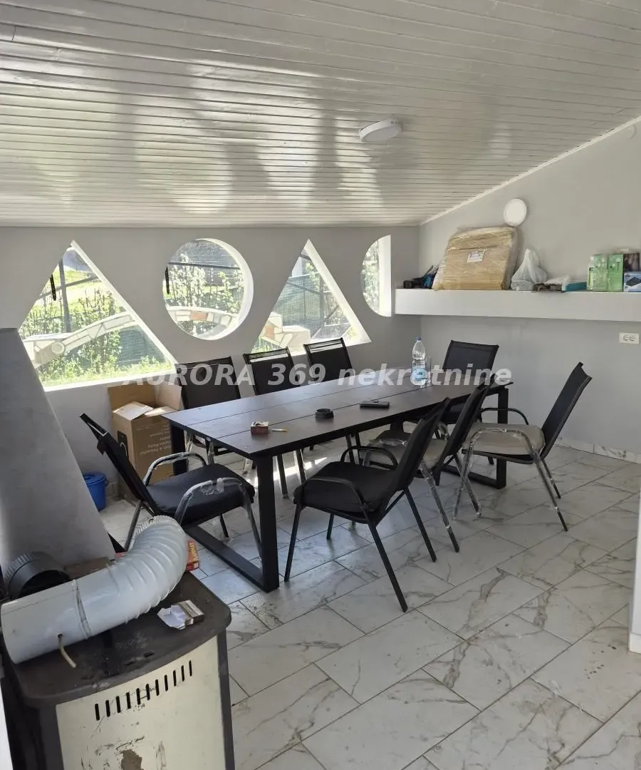 Prodaja, kuća, 295m², Banja Koviljača, Loznica