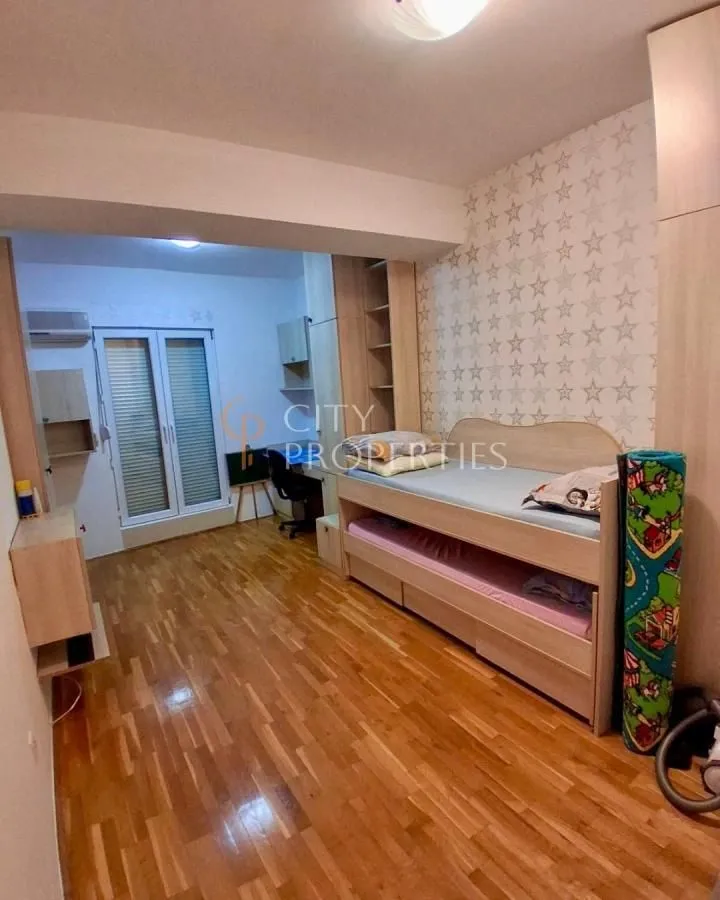 Izdavanje, stan, 74m², Pobrežje, Podgorica