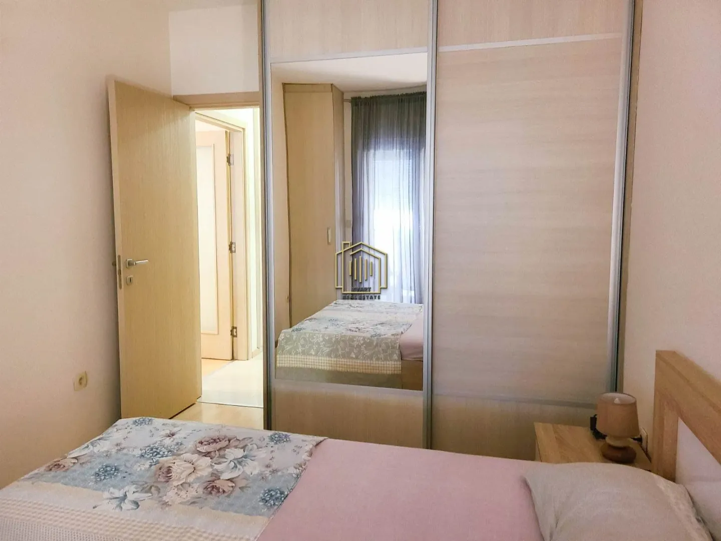 Izdavanje, jednosoban stan, 48m², City Kvart, Podgorica