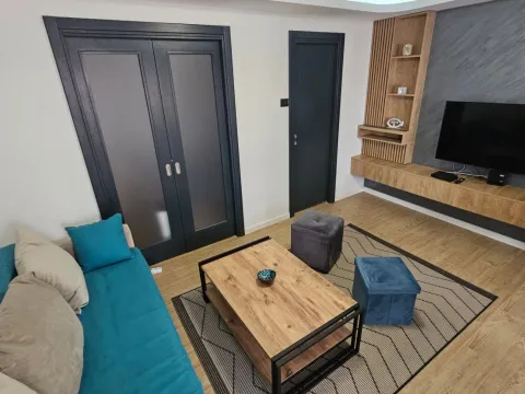 Izdavanje, stan, 35m², Budva, Crna Gora - image 2