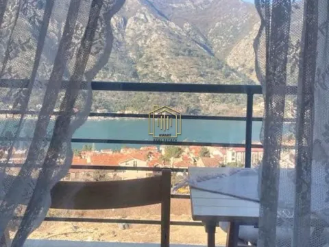 Sale, one bedroom apartment, 35m², Dobrota, Kotor - image 3