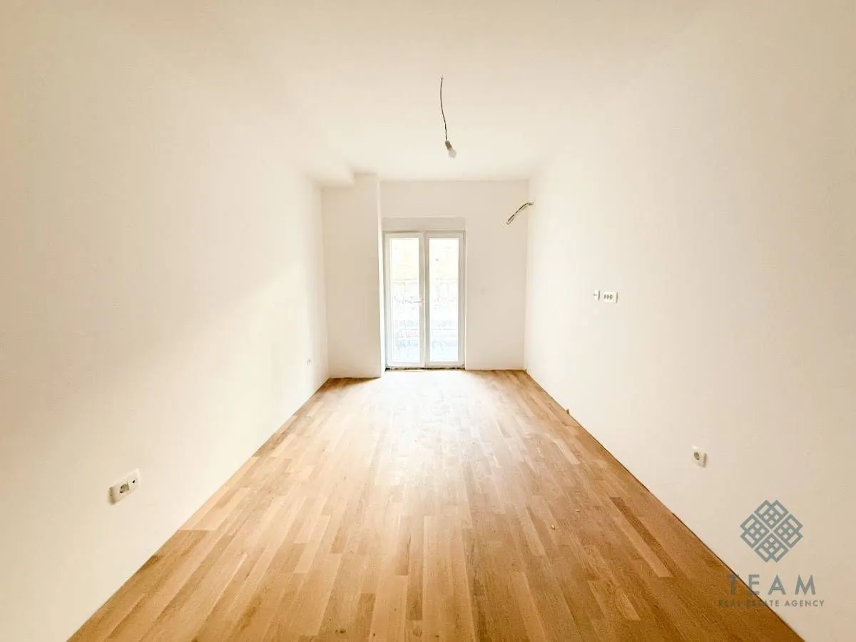 Prodaja, jednosoban stan, 54m², Momišići, Podgorica