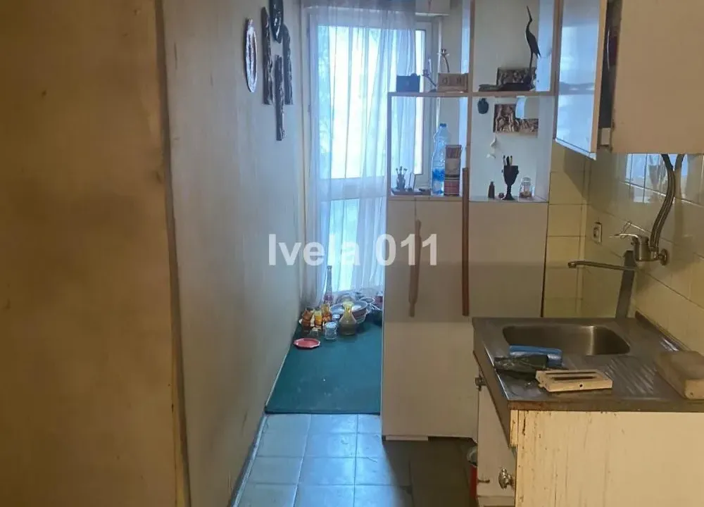 Prodaja, dvosoban stan, 63m², Kalenić Pijaca, Vračar Sve Podlokacije