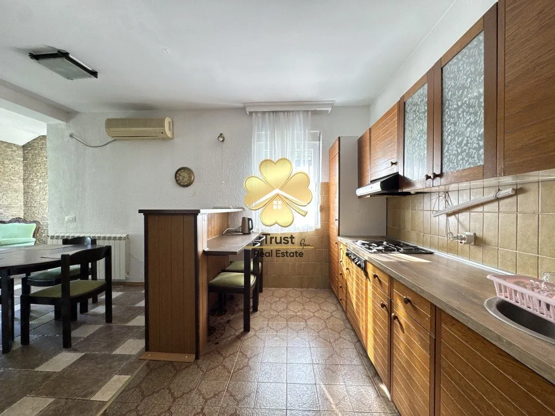 Rent, house, 200m², Stari Aerodrom, Podgorica
