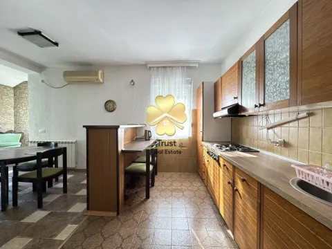 Rent, house, 200m², Stari Aerodrom, Podgorica - image 7