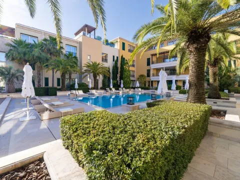 Sale, one bedroom apartment, 90m², Portonovi, Herceg Novi