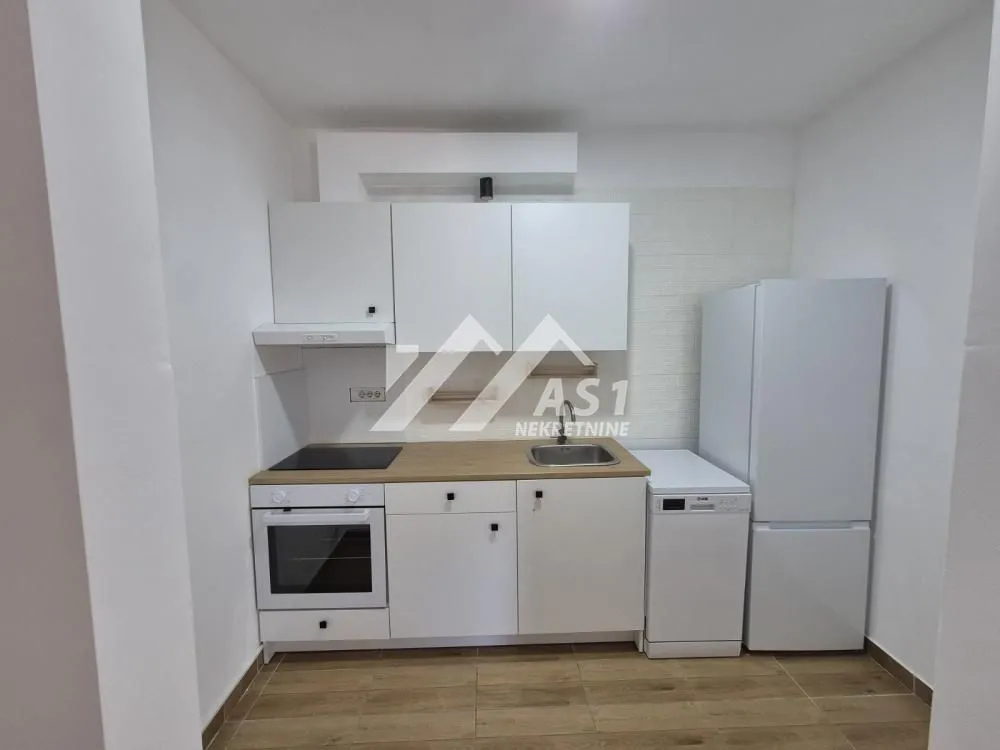 Izdavanje, dvosoban stan, 50m², Novi Majur, Petrovaradin