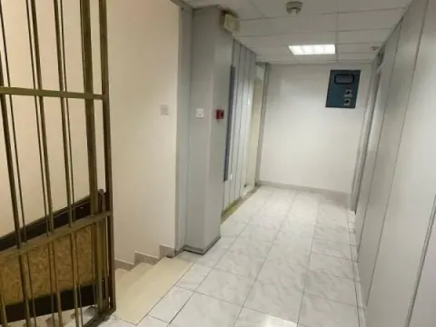 Izdavanje, poslovni prostor, 171m², Bar, Crna Gora - image 9