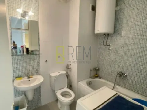 Prodaja, dvosoban stan, 65m², Drpe Mandića, Podgorica - image 6