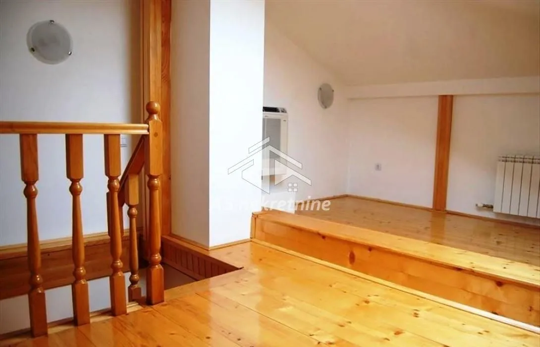 Rent, apartment, 250m², Savski Venac, Beograd