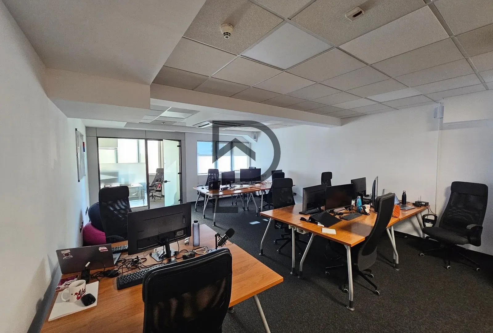 Izdavanje, poslovni prostor, 55m², Preko Morače, Podgorica