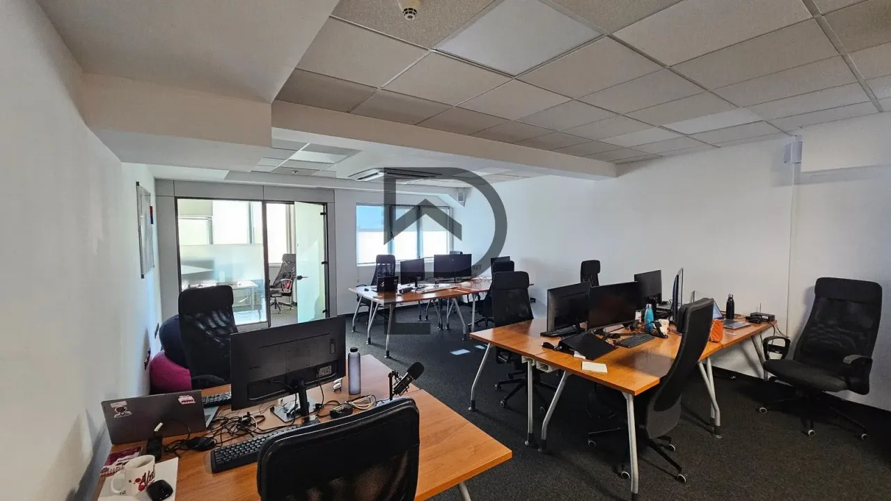 Izdavanje, poslovni prostor, 55m², Preko Morače, Podgorica