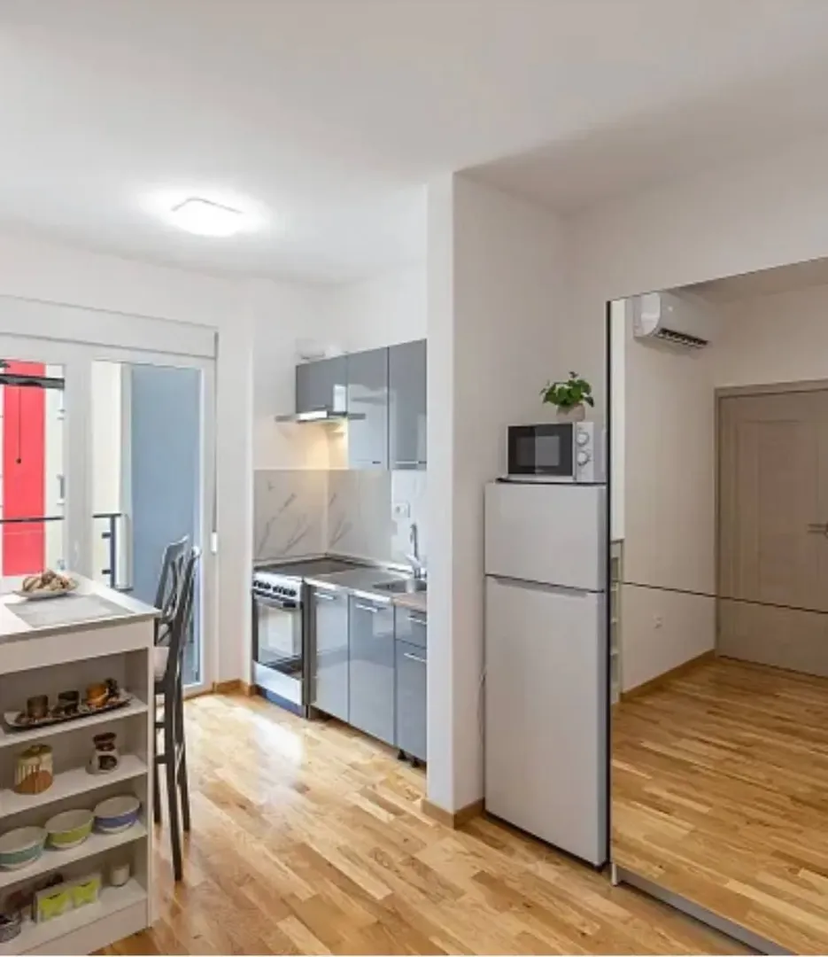 Prodaja, jednosoban stan, 37m², Bečići, Budva
