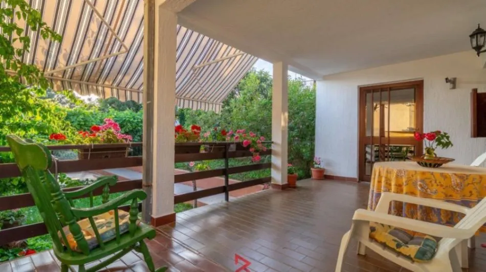 Prodaja, kuća, 70m², Utjeha, Bar