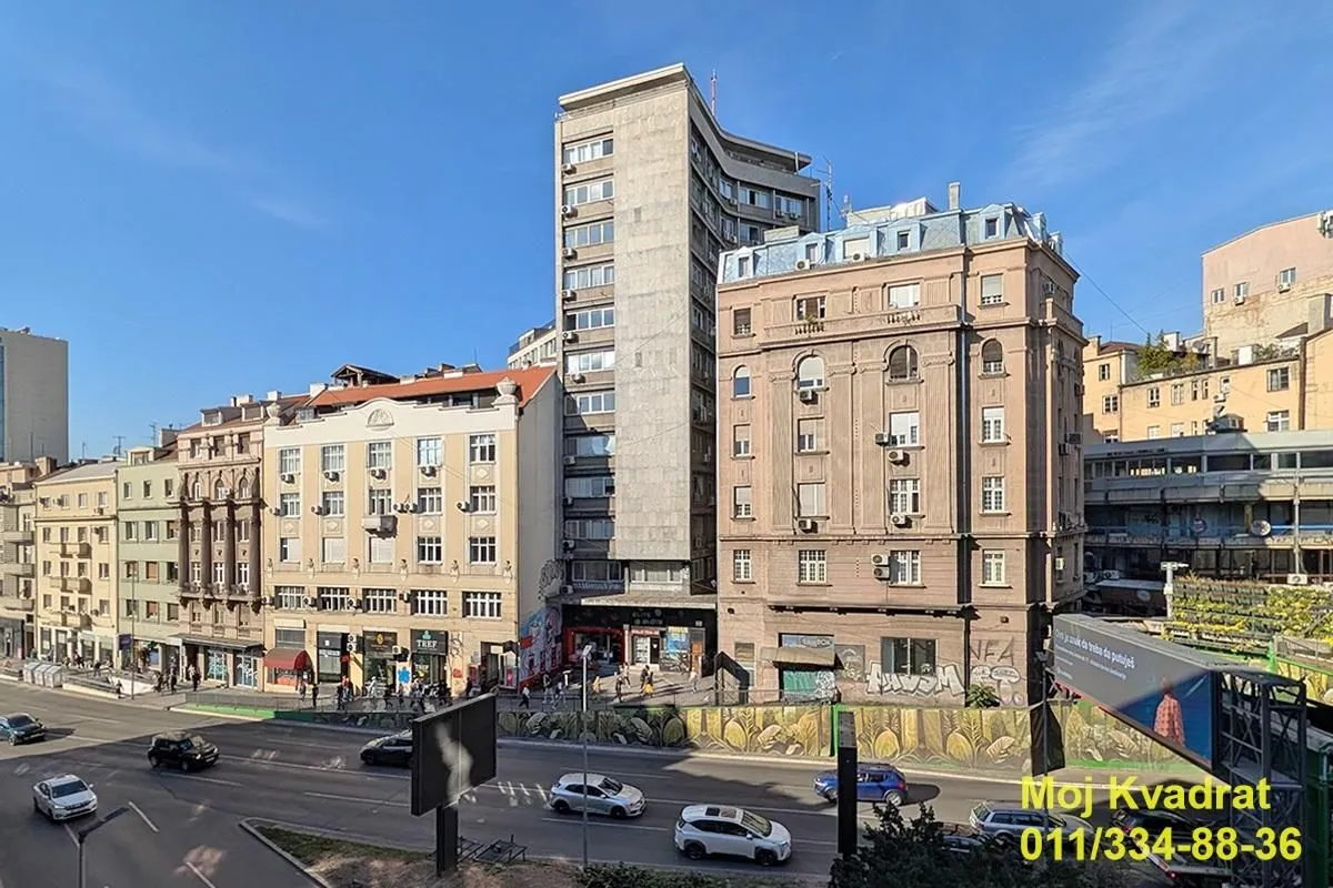 Izdavanje, trosoban stan, 65m², Zeleni Venac, Beograd