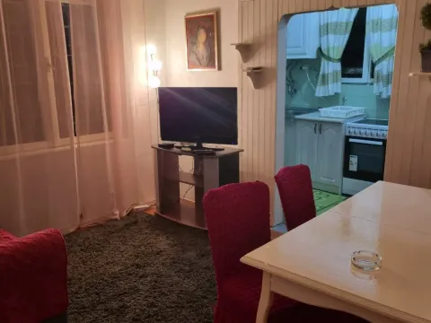 Rent, house, 160m², Dobrota, Kotor - image 3