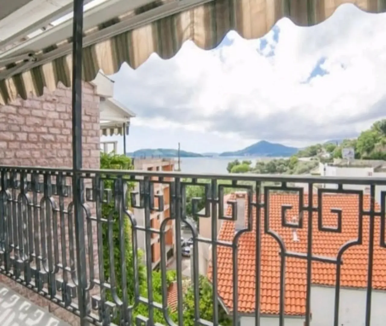 Prodaja, ugostiteljski objekat, 500m², Pržno, Budva