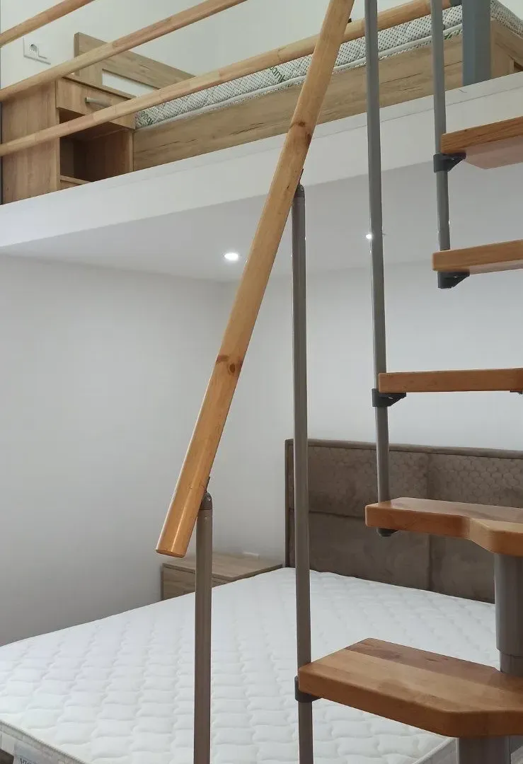 Izdavanje, jednosoban stan, 75m², Dumidran, Tivat