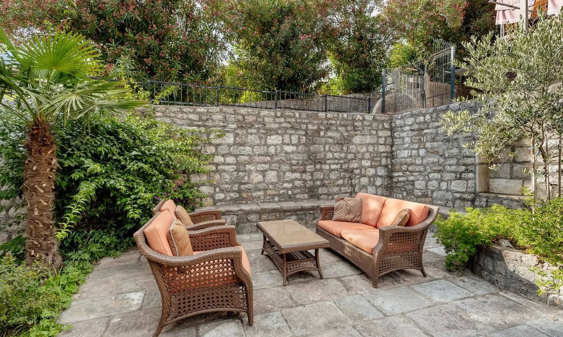 Prodaja, kuća, 291m², Lepetani, Tivat