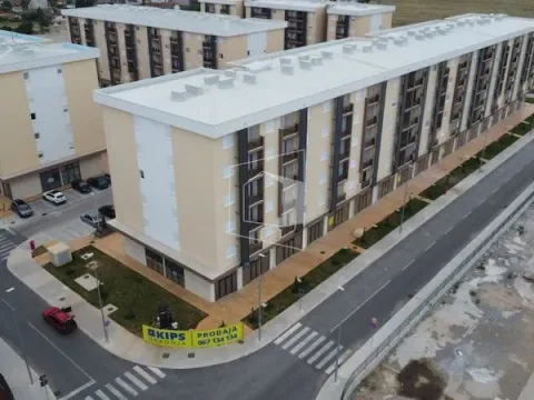 Rent, office space, 309m², New City, Podgorica - image 9