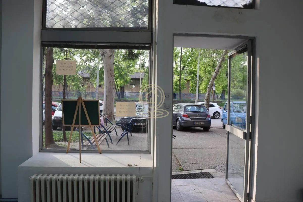 Rent, office space, 93m², Centar, Kragujevac