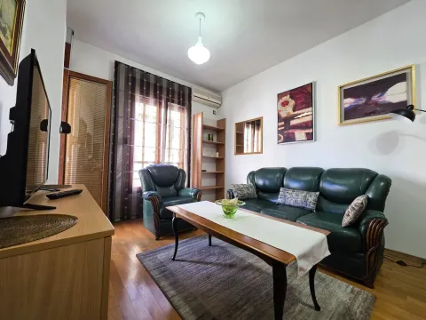 Rent, apartment, 40m², Momišići, Podgorica - image 2