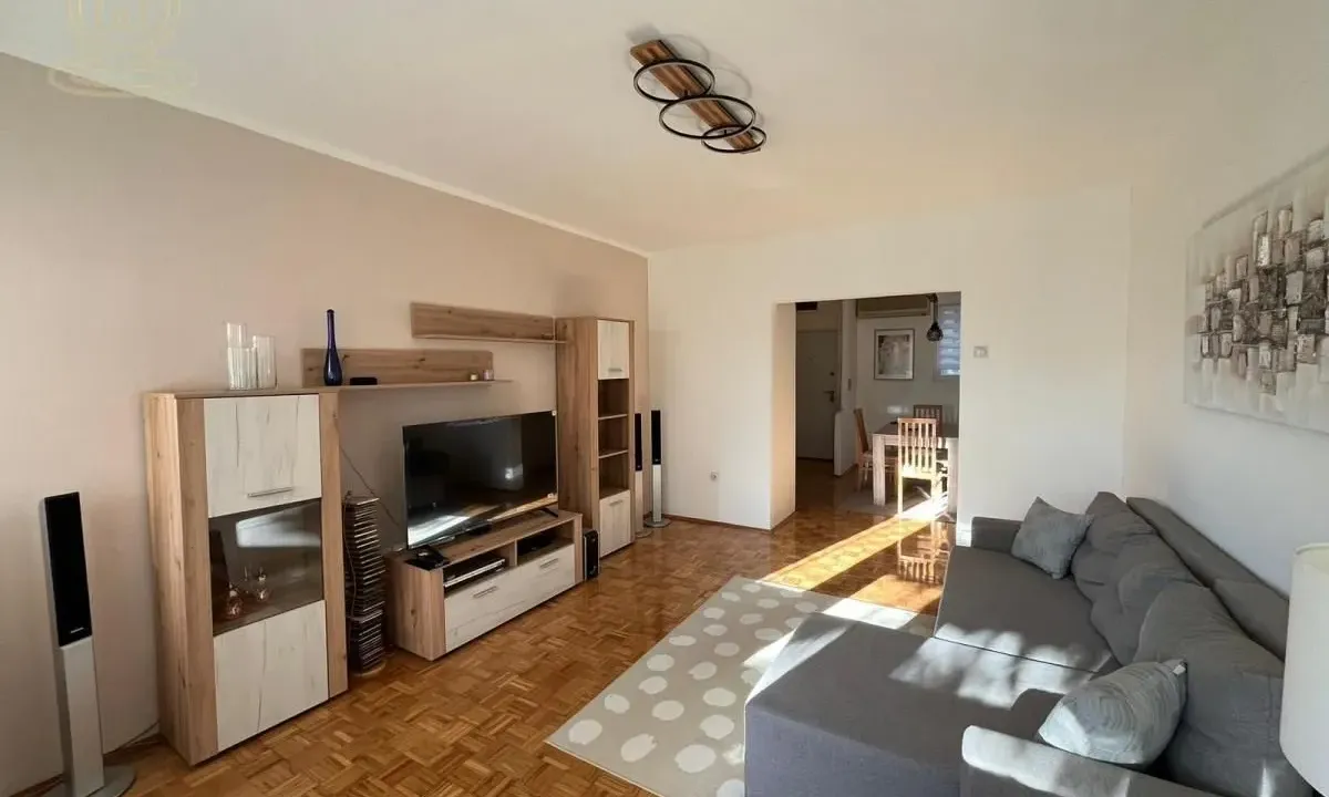 Rent, two bedroom apartment, 61m², Novi Beograd Blok 70, Novi Beograd Sve Podlokacije