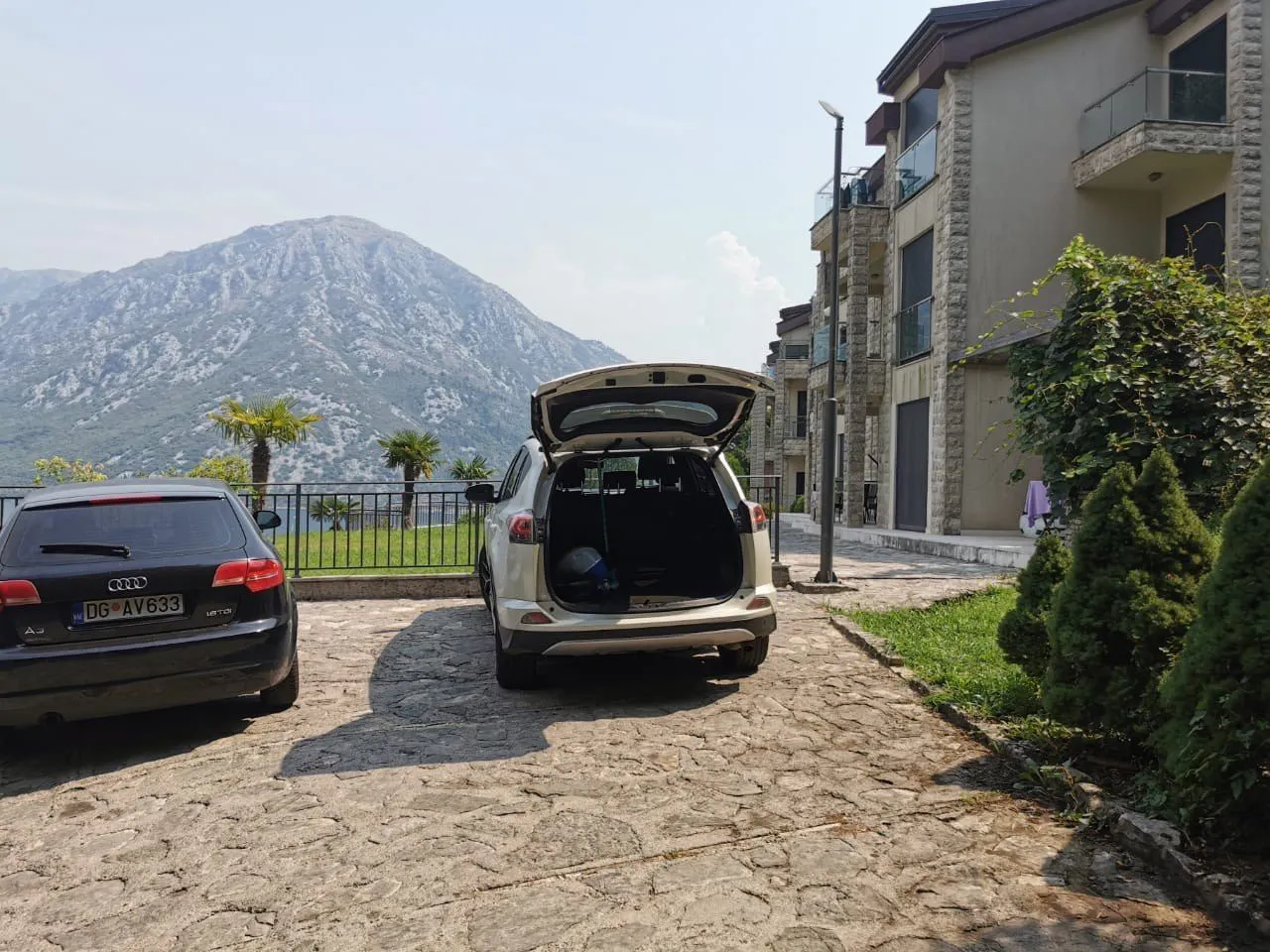 Prodaja, dvosoban stan, 67m², Koštanjica, Bar