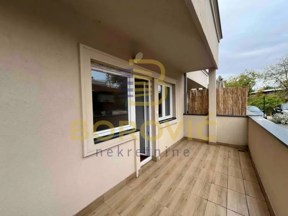 Sale, three bedroom apartment, 63m², Boleč, Grocka